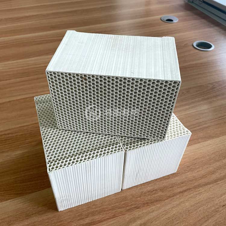 陶瓷蜂窩體